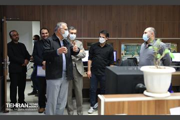 بازدید شهردار تهران از موسسه همشهری 29