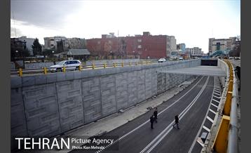 زیرگذر استاد معین قبل از افتتاح 33