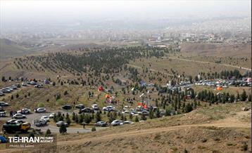 بوستان نرجس خاتون (س) و بوستان هاى منطقه ١٥ در روز طبیعت 6