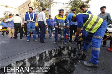 فرونشست زمین در خیابان 17شهریور 14
