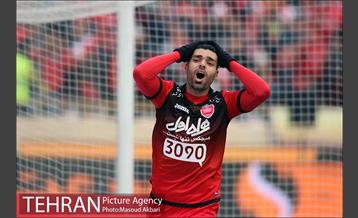 دیدار تیم های فوتبال استقلال و پرسپولیس