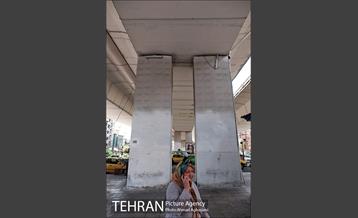 استراحت ظهرگاهی تاکسیرانان زیر پُل سیدخندان 17