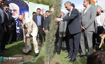 آیین نام گذاری میدان دانشگاه علوم تحقیقات به نام دانشمند هسته ای شهید محمدمهدی طهرانچی 8