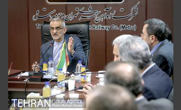 جلسه تودیع و معارفه مدیرعامل جدید مترو 11