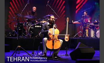 کنسرت گروه پالت‎ در برج میلاد 8