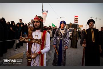 کاروان نمادین اسرای کربلا در مسیر طویریج  16