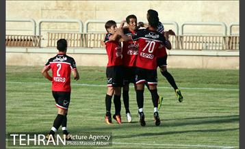 دیدار دوستانه پرسپولیس و خونه به خونه 14