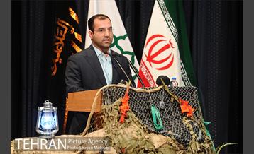 تجلیل از خبرنگاران و عکاسان عرصه دفاع مقدس با حضور شهردار تهران 21