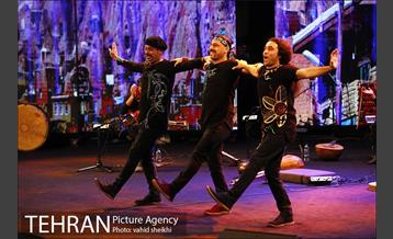 کنسرت آنلاین گروه رستاک 13