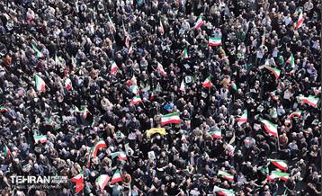 تشییع پیکر مطهر شهدای ناوشکن دنا 55