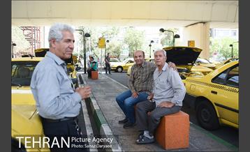 پایانه تاکسیرانی پل سید خندان 9