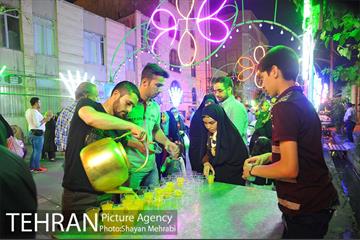 خیابان های تهران در شب میلاد امام زمان (عج) 3