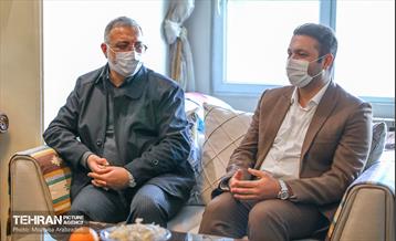 دیدار شهردار تهران باخانواده شهید  اکبرپورسرابی 7