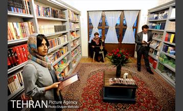 افتتاح «کافه کتاب ققنوس» در هفته کتاب 3