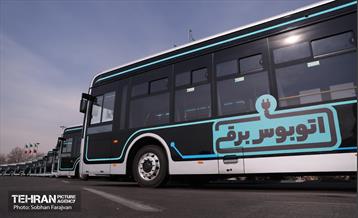 آیین رونمایی و ورود ناوگان حمل‌ونقل برقی شهر تهران 37