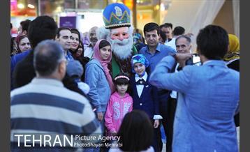 برج میلاد تهران در ایام نوروز 40