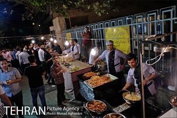 شبهای پر هیاهوی چهاراه گلوبندک 12