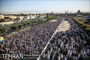 اقامه نماز عید فطر در جوار حرم حضرت شاه عبدالعظیم 19