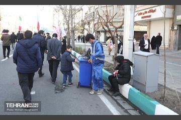 خدمات شهرداری تهران در پایان راهپیمایی ۲۲ بهمن - ۲ 14