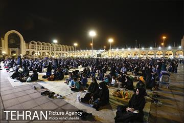 مراسم احیای شب بیست‌ویکم ماه مبارک رمضان در مصلی تهران 6
