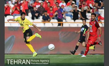 دیدار تیم های سپاهان و پرسپولیس 9