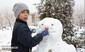 روز برفی در منطقه 5 10