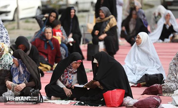 نماز عید فطر در شهرک اکباتان 47