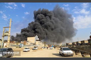 حریق در بازار آهن شادآباد 37