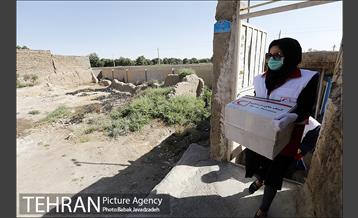 توزیع دوهزار بسته غذایی ویژه برای خانوارهای بالای ۵ نفر 16