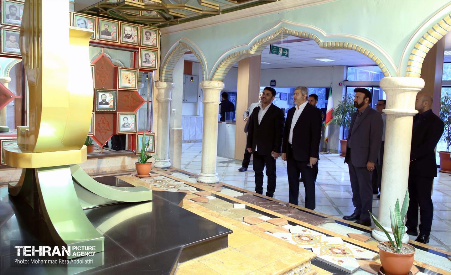 بازدید مدیرکل سرمایه انسانی از شرکت واحد اتوبوسرانی 48