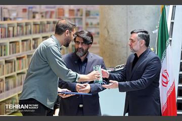 نشست خبری مشترک سخنگوی شهرداری تهران و مدیرعامل باغ کتاب تهران 25