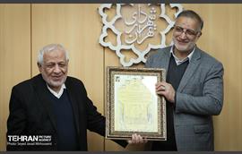 دیدار شهردار تهران با جمعی از زندانیان انقلابی سال ۵۷ 3