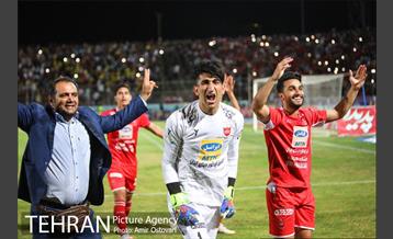 اهدای جام قهرمانی لیگ برتر به تیم پرسپولیس 23