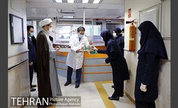 بزرگداشت روز پرستار  42