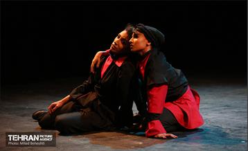 نمایش بووگی ووگی برادوی‎ 13