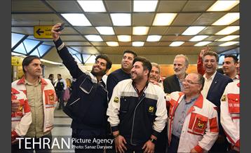 خدمات‌رسانی مترو تهران به نمازگزاران عیدسعیدفطر 51