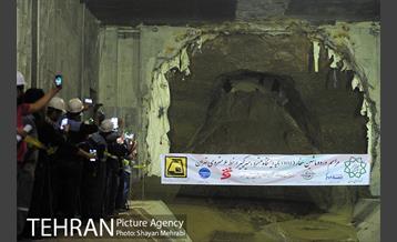 مراسم ورود ماشین حفاری(TBM) به ایستگاه مترو امیرکبیر در خط 6 متروی تهران 16