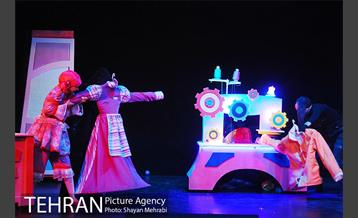 نمایش شب "اسرارآمیز" 19