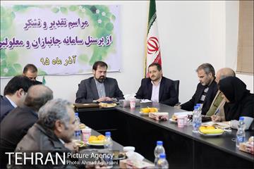 تقدیر از کارکنان سامانه معلولیل سازمان اتوبوسرانی 8