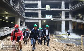 بازدید اصحاب رسانه از پارکینگ نیایش 18