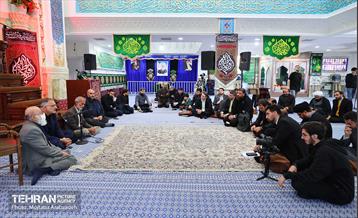حضور شهردار تهران در بیت الزهرا (س) کرمان 17