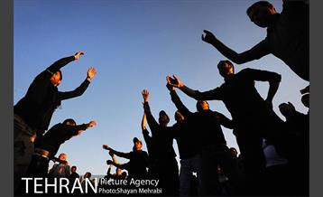 اجرای تعزیه در میدان امام حسین(ع)