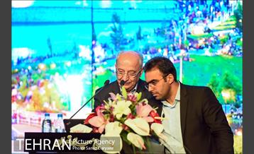 آیین اختتامیه دهمین جشنواره بین المللی برترین های پژوهش و نوآوری در مدیریت شهری 17