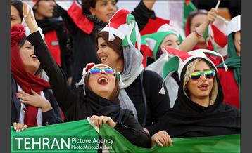 اولین حضور بانوان در رقابت های ملی فوتبال ایران 2 14