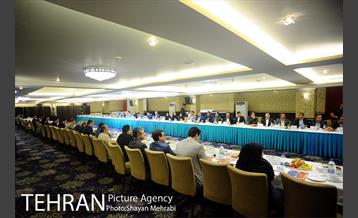 نشست هم اندیشی مدیرعامل سازمان زیباسازی، مدیران کل روابط عمومی بانک های عامل و مدیران شرکت های تبلیغاتی 19