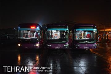 آغاز عملیات ضدعفونی کردن اتوبوس های تهران 3