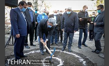 بازدید شهردار تهران از پروژه هاى منطقه ١٧