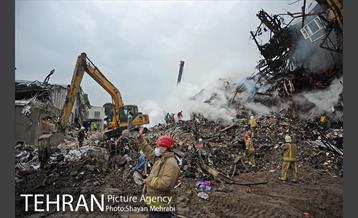 سومین روز عملیات امداد ونجات حادثه پلاسکو -4 16