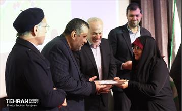 اختتامیه دومین کنگره شعر و داستان روایت پایداری 12