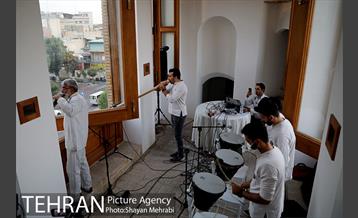 نقاره زنی میلاد امام رضا (ع) در میدان مشق 14